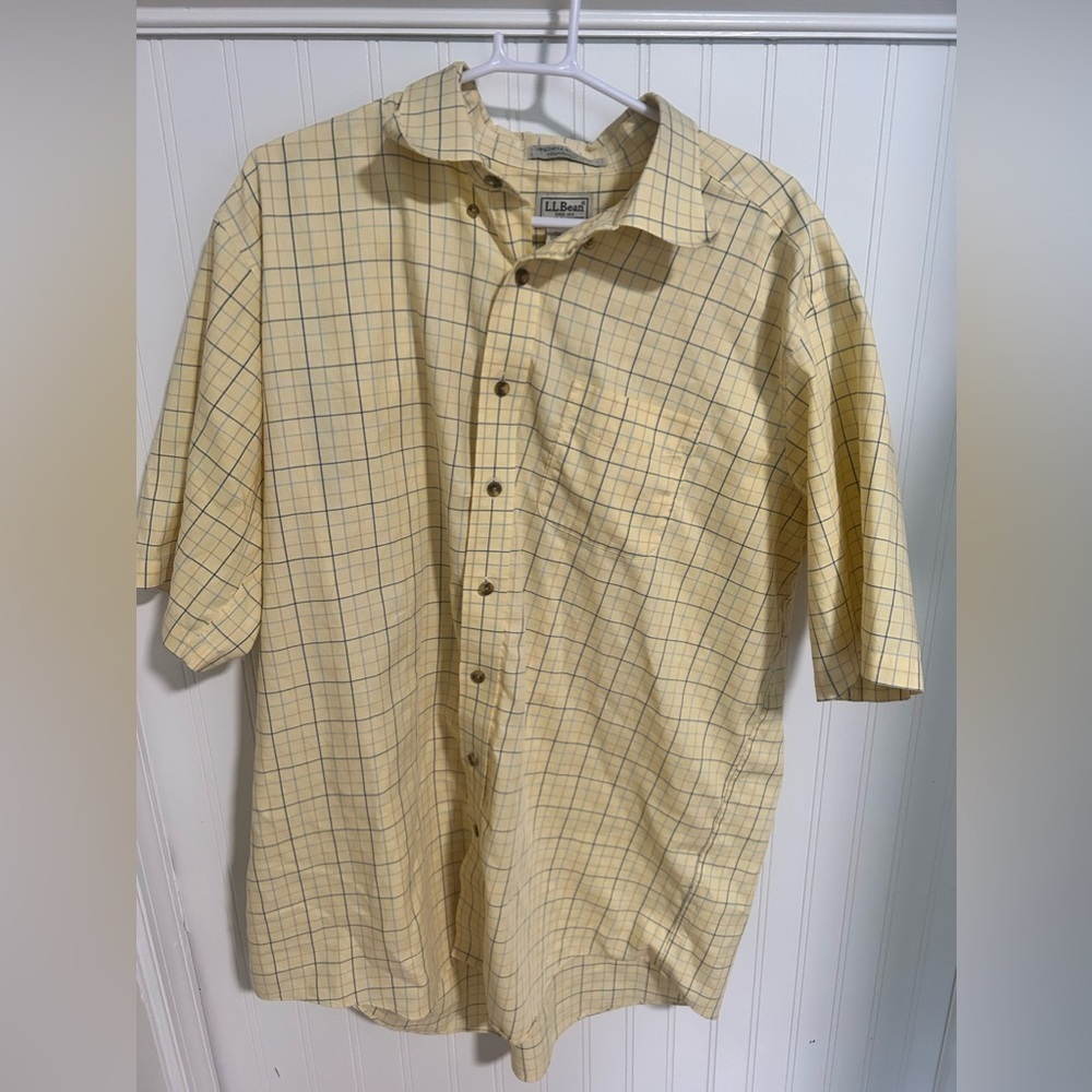 L.L. Bean Mens Button Up Shirt -50% OFF when bundled with another item